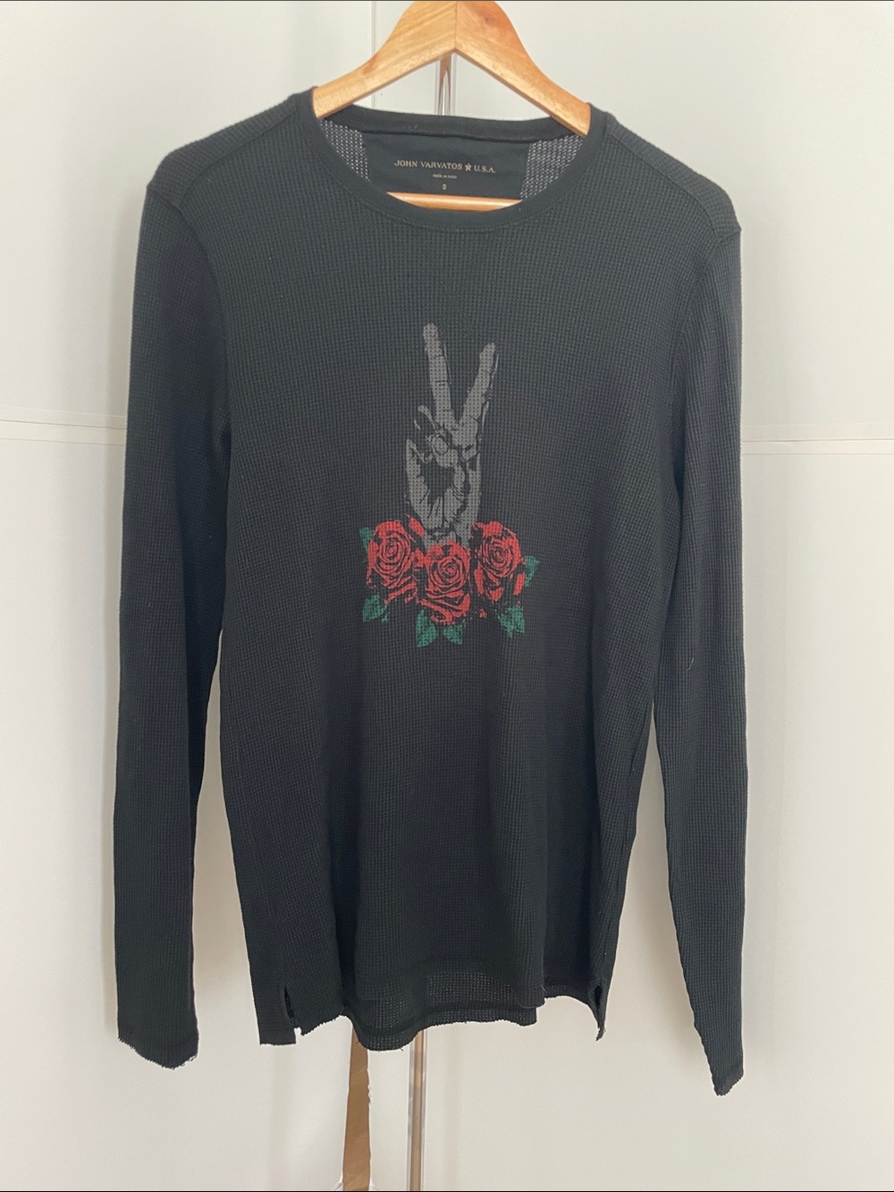 Men’s Black John Varvatos long sleeve shirt. Size Small